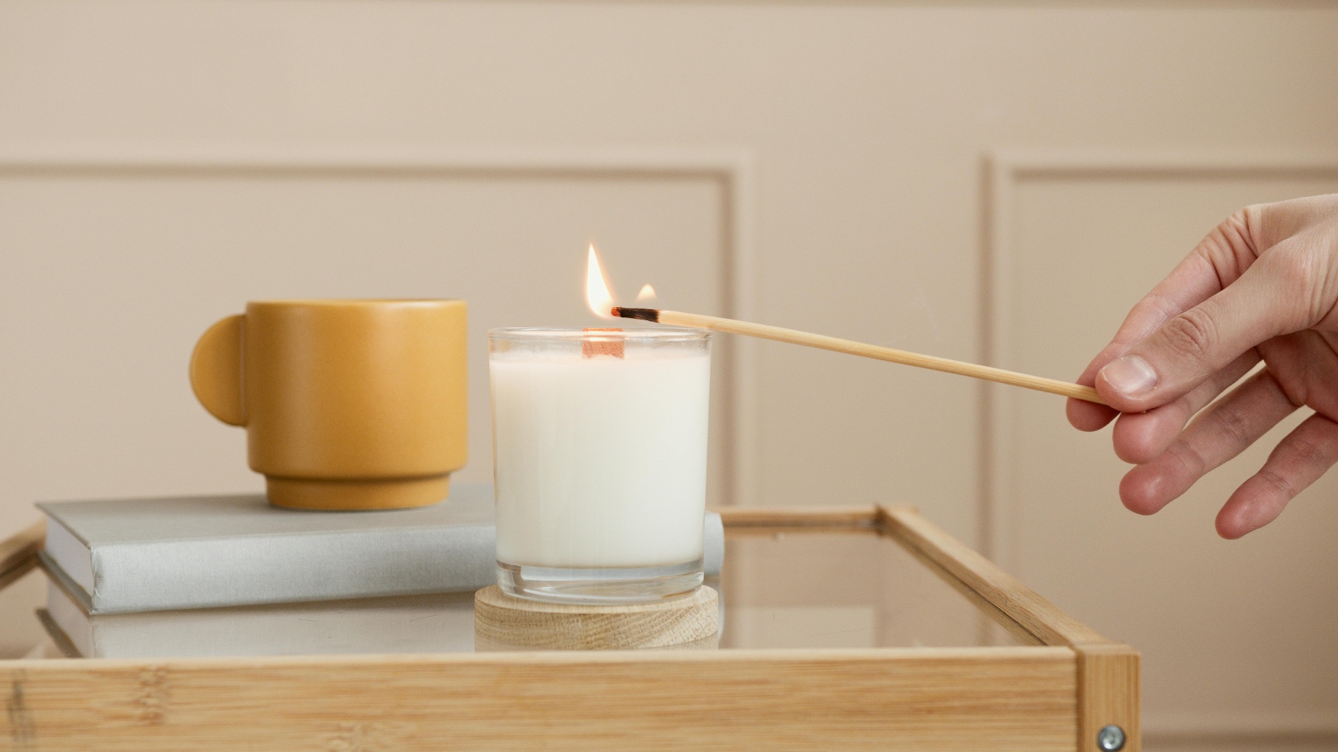 Vanilla Bean & Amber soy candle